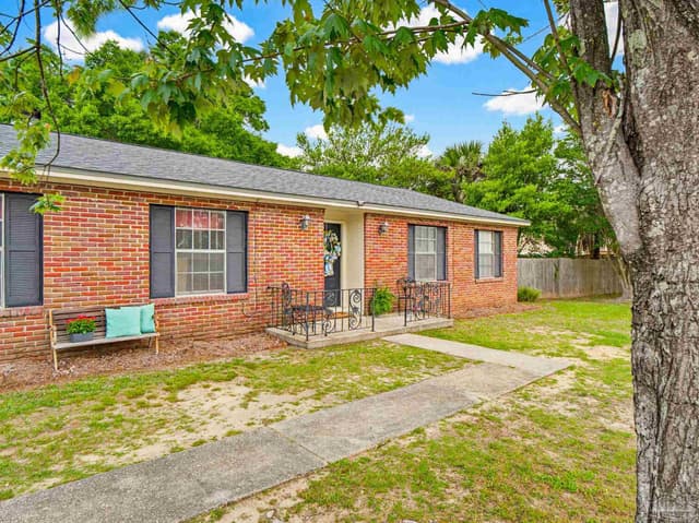 8375 Strasburg Rd, Pensacola FL 32514 photo 6