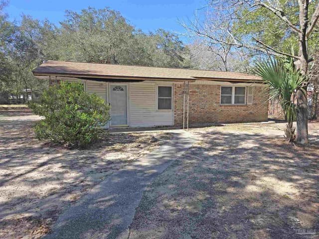 7100 Windsor Oak Dr, Pensacola FL 32526 exterior