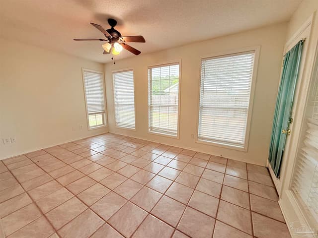 3320 Marion Oaks Way, Pensacola FL 32507 photo 12