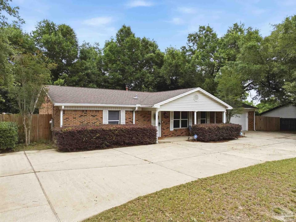 7046 Rolling Hills Rd, Pensacola FL 32505 photo 1