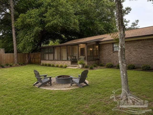 215 Aza Pl, Crestview FL 32539 photo 2