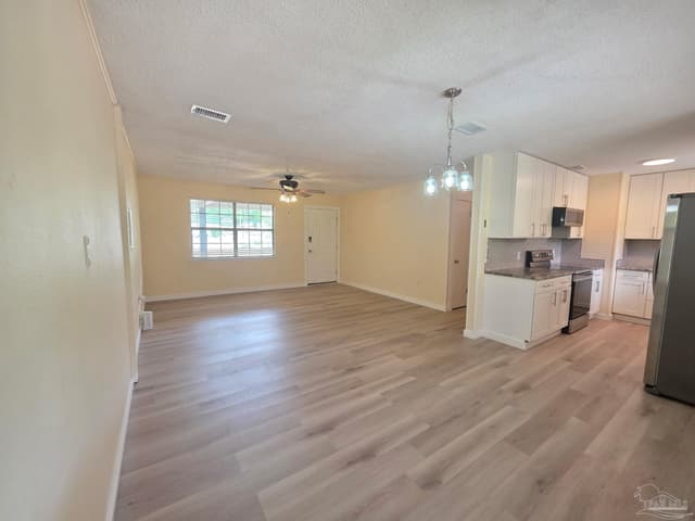 215 Aza Pl, Crestview FL 32539 photo 13