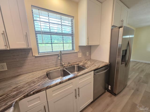 215 Aza Pl, Crestview FL 32539 photo 8