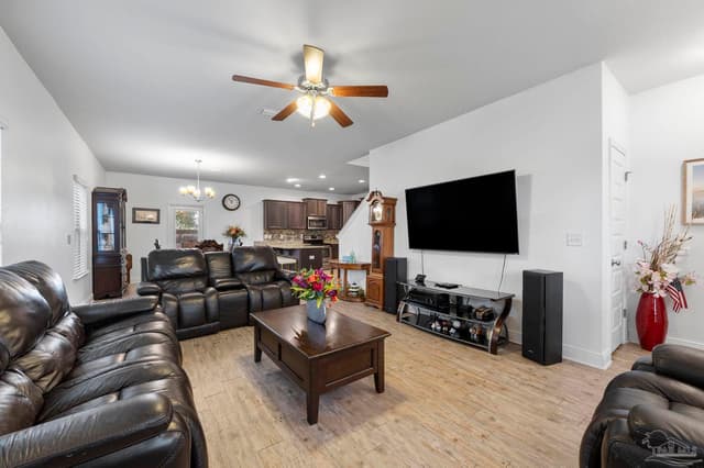 3634 Hawks Landing Cir, Pace FL 32571 photo 8