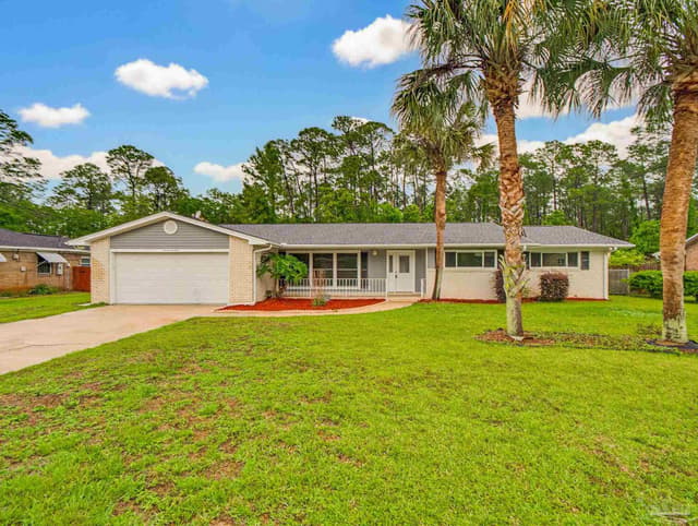 7930 Chesterfield Rd, Pensacola FL 32506 exterior