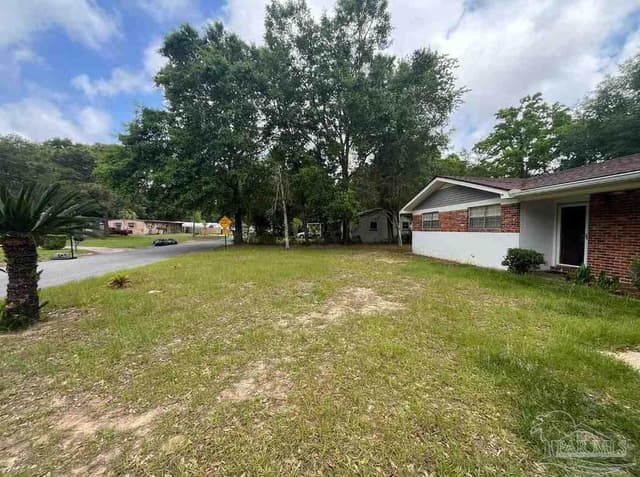 4506 Lemoyne Ln property photo
