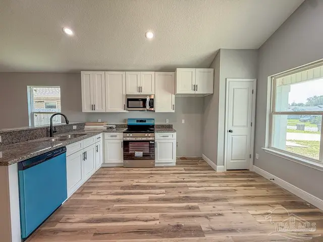 436 Hilburn Ln property photo