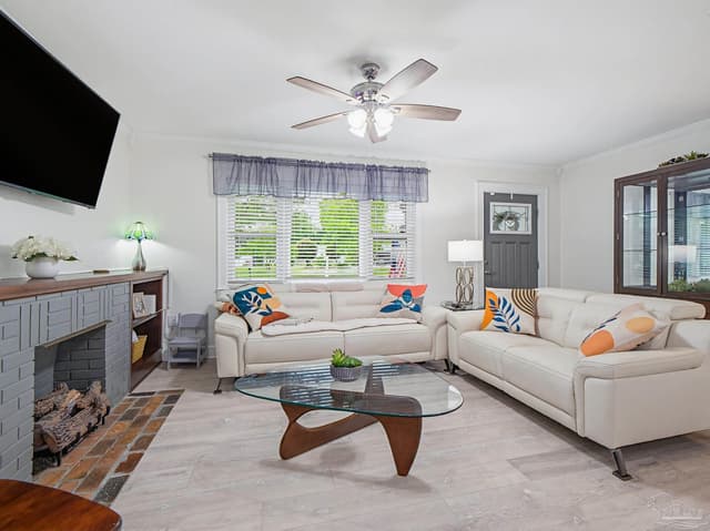 1660 E Cross St, Pensacola FL 32503 photo 9