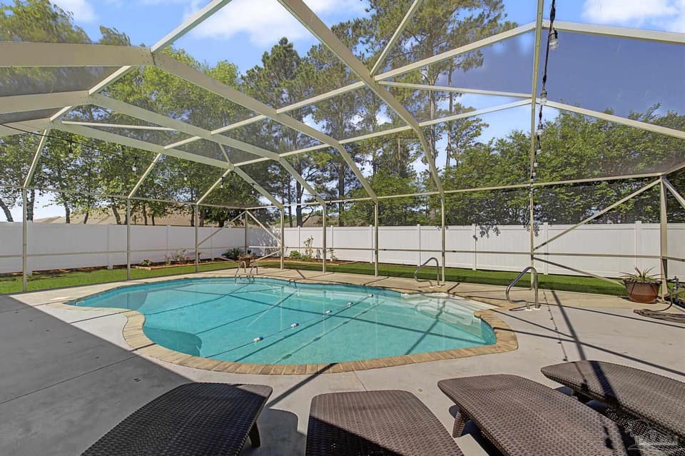 1795 Brightleaf Cir, Cantonment FL 32533 photo 1