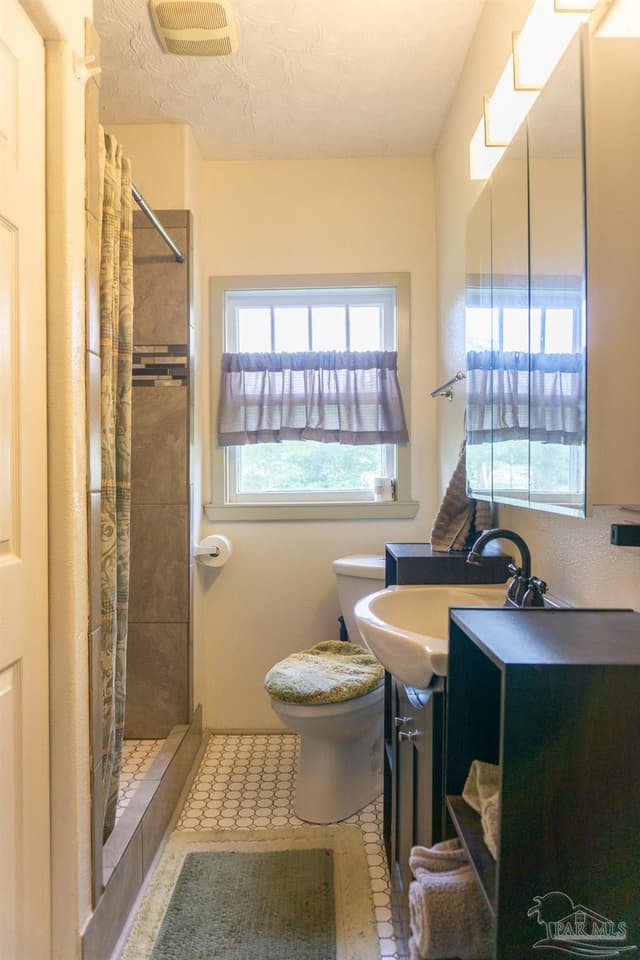 9030 Gulf Beach Hwy, Pensacola FL 32507 photo 12
