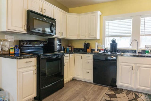 9030 Gulf Beach Hwy, Pensacola FL 32507 photo 7