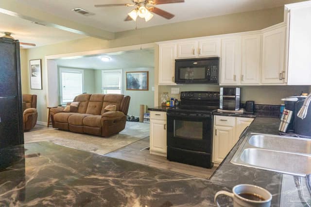 9030 Gulf Beach Hwy property photo