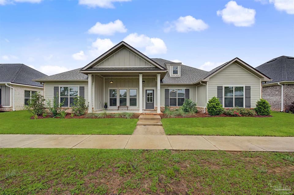4144 Grassy Run St, Milton FL 32583 photo 1
