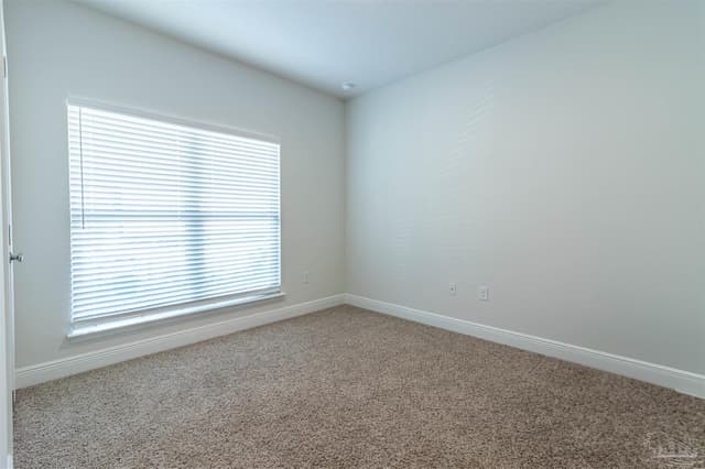 3172 Heritage Oaks Cir, Navarre FL 32566 photo 13