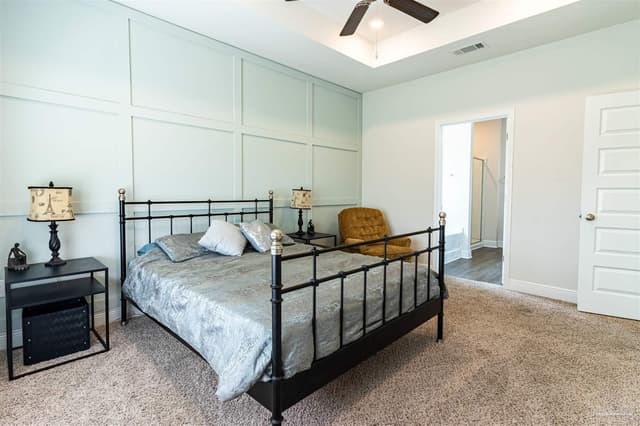 3172 Heritage Oaks Cir, Navarre FL 32566 photo 8