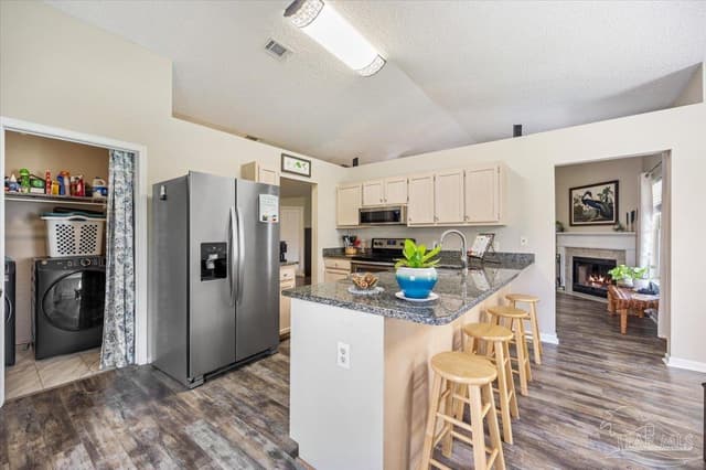 2832 Winners Cir Dr, Navarre FL 32566 photo 7