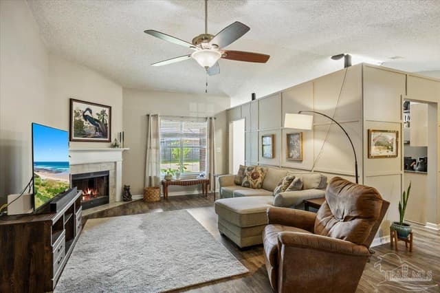 2832 Winners Cir Dr property photo