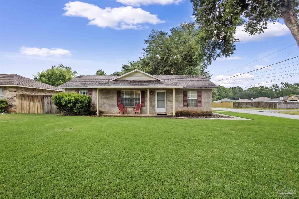 4997 Mayo Cir, Pace FL 32571 photo 1
