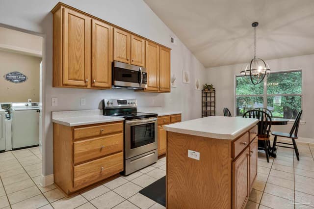 6549 Yellow Hill Dr, Milton FL 32583 photo 4