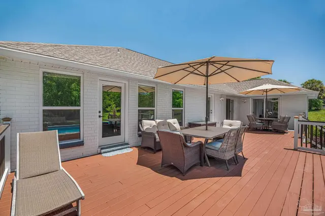 435 Meander Ln property photo
