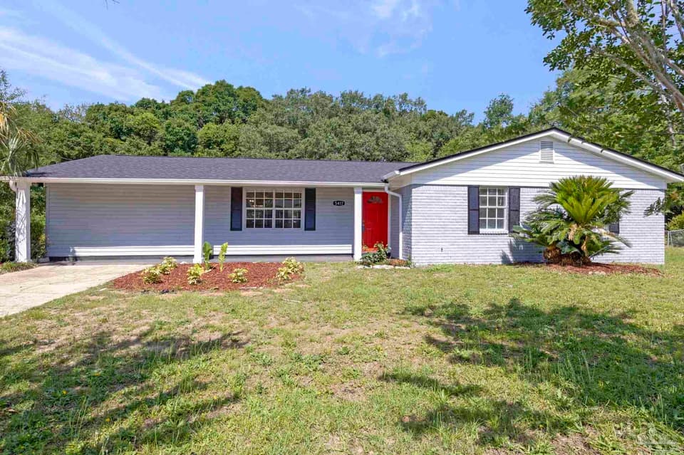 5417 Chipper Ln, Pace FL 32571 photo 1