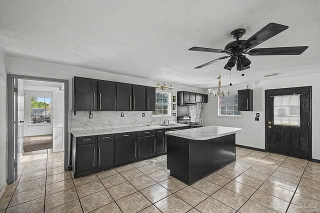 3205 Barrancas Ave, Pensacola FL 32507 photo 13
