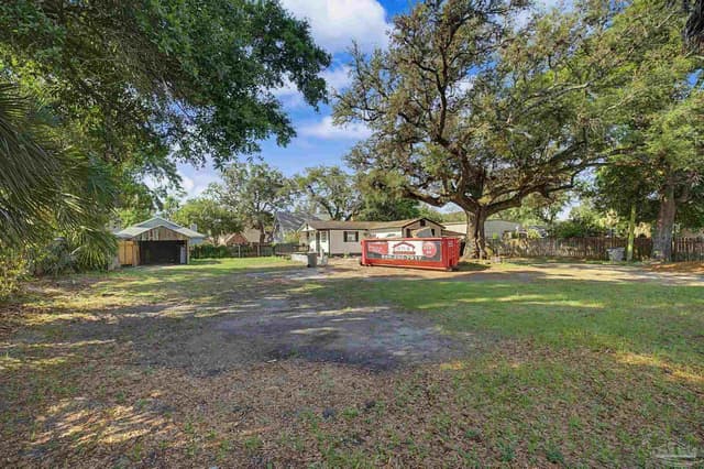3205 Barrancas Ave, Pensacola FL 32507 photo 10