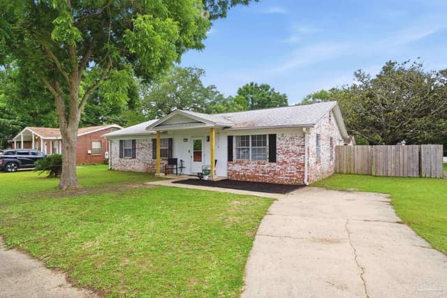 3283 Fresno Ave, Pensacola FL 32526 exterior