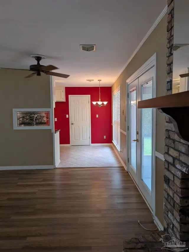 4135 Lynn Ora Dr property photo