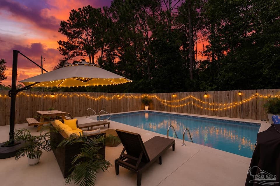 7076 Lake Joanne Dr, Pensacola FL 32506 photo 1