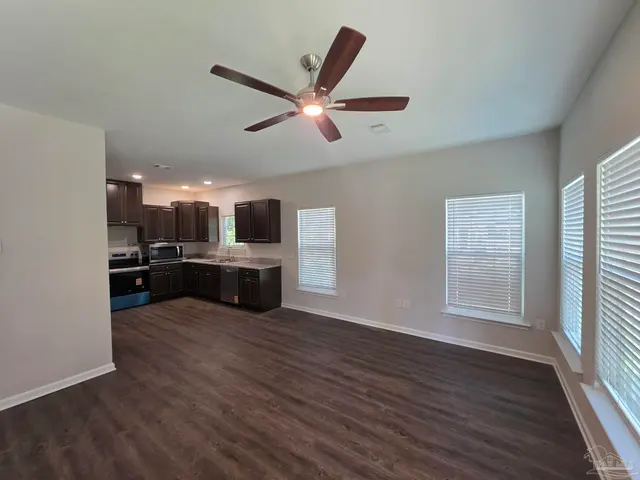 2315 Gadsden St property photo