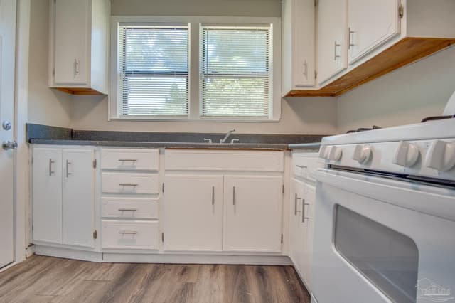 1016 W Maxwell St, Pensacola FL 32501 photo 13
