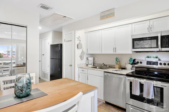 7453 Sunset Harbor Dr # 302, Navarre Beach FL 32566 photo 9