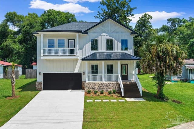 306 W Winthrop Ave, Pensacola FL 32507 exterior