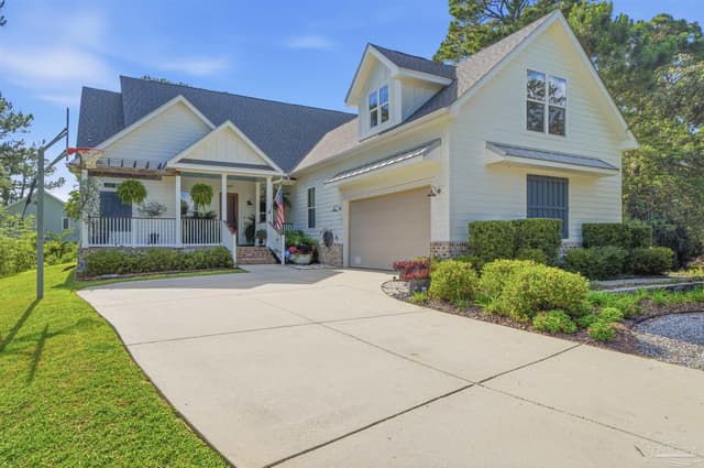 2847 Via Roma Ct, Gulf Breeze FL 32563 exterior