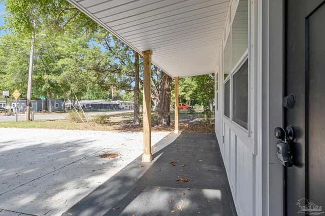 6492 Gaynell Ave property photo