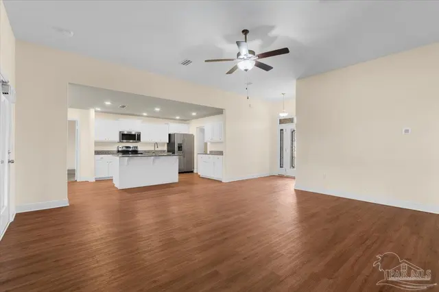 6041 Makenna Dr property photo
