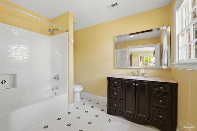 1420 N Davis Hwy, Pensacola FL 32503 photo 8