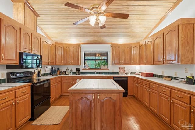 4989 Steamboat St, Milton FL 32583 photo 13