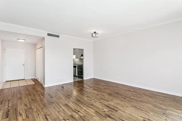 825 Bayshore Dr # 405 property photo