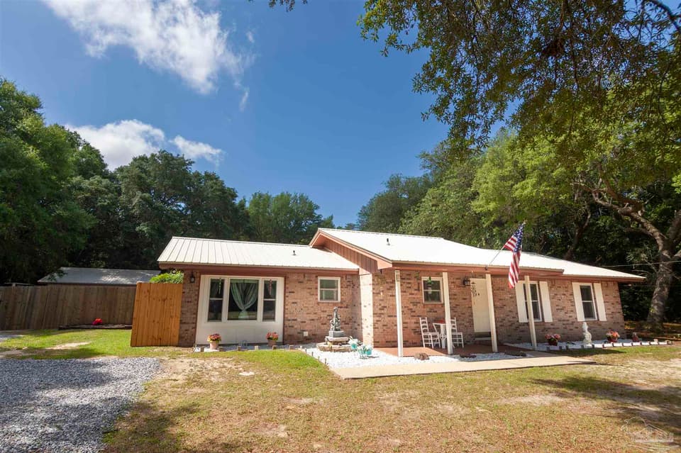 7573 Christie St, Milton FL 32583 photo 1