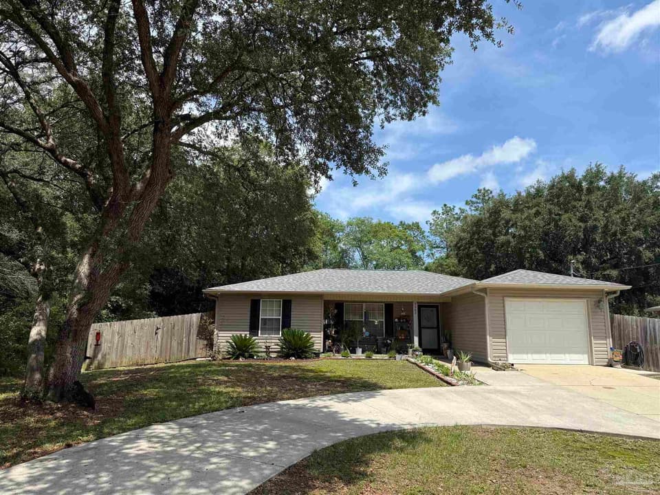 7262 Birdie Ln, Milton FL 32570 photo 1