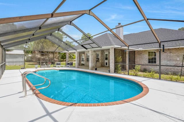 10686 Hatcher St, Milton FL 32583 exterior