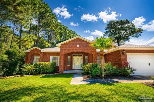1842 Seahawk Ln, Navarre FL 32566 exterior