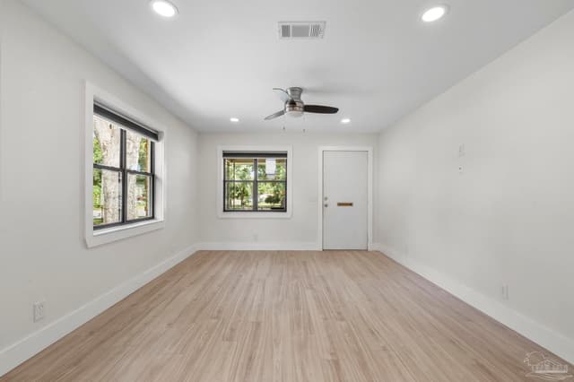 913 Hernandez St property photo
