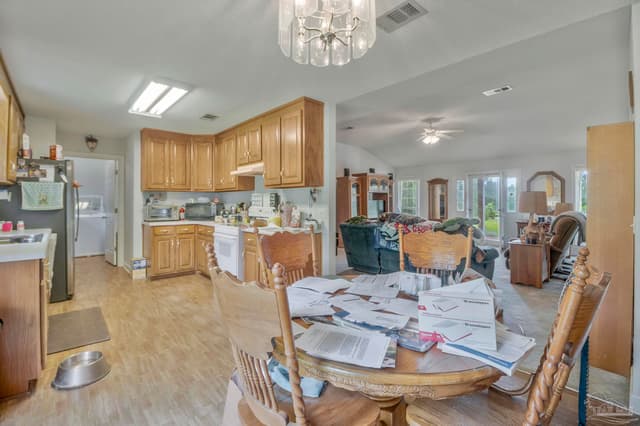 1450 Country Hills Dr, Cantonment FL 32533 photo 6