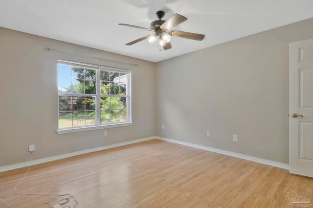 6646 Woodbury Forest Dr, Milton FL 32583 photo 16