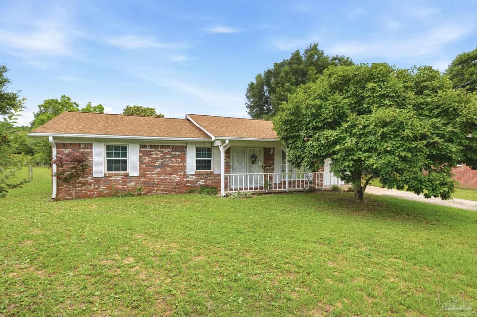 2703 Memphis Cir, Pensacola FL 32526 photo 1