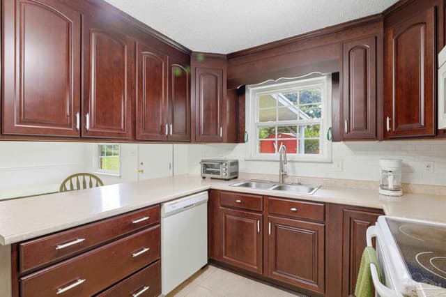 2703 Memphis Cir, Pensacola FL 32526 photo 14