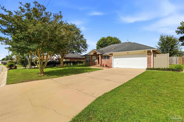 2129 Coral Creek Dr property photo